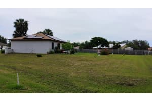 313 OAK TRACK TRACE, OCALA, FL 34472 Sold 08/15/25