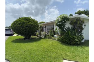 6701 70TH COURT, TAMARAC, FL 33321 - MLS#MFROM704417