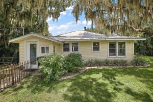 12499 139TH COURT, OCKLAWAHA, FL 32179 Sold 10/07/25