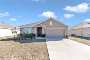 27 Hickory Course Ln, OCALA