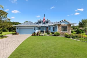 5233 FOUNTAIN WALK, LADY LAKE, FL 32159 Sold 07/31/25