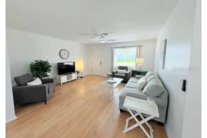 528 VALENCIA PLACE, LADY LAKE, FL 32159 Sold 08/29/25