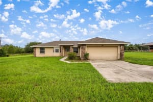 10780 SE HIGHWAY 464C, OCKLAWAHA, FL 32179 Sold 09/09/25