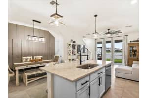 17741 CRESCENT MOON LOOP, BRADENTON, FL 34211 - MLS#MFROM705079