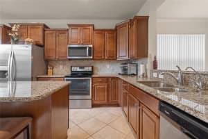 9498 70TH LOOP, OCALA, FL 34481 - MLS#MFROM705215