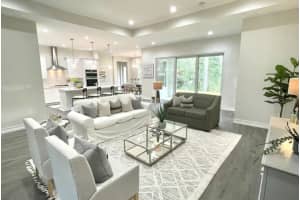 1929 Nw 85th Loop, OCALA