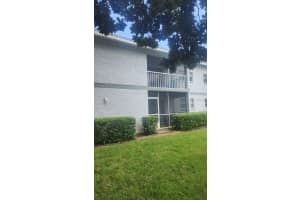 588 FAIRWAYS LANE, OCALA, FL 34472 - MLS#MFROM705347