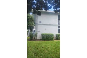588 FAIRWAYS LANE, OCALA, FL 34472 - MLS#MFROM705347
