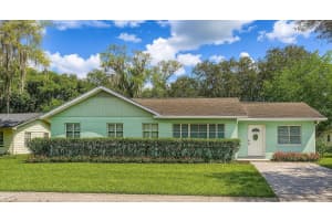 1137 Ne 9th St, OCALA