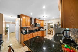 5628 NOKOMIS CIRCLE, ORLANDO, FL 32839 Sold 10/02/25