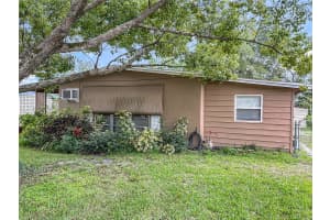 910 VILLAGE DRIVE, DELTONA, FL 32725 - MLS#MFROM706136