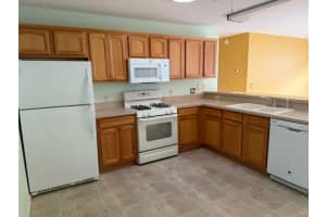 292 STARR LANE, THE VILLAGES, FL 32162 Sold 09/26/25