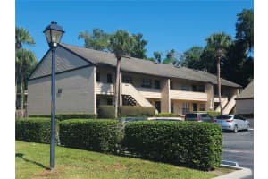 2433 Ne 7th St #6, OCALA