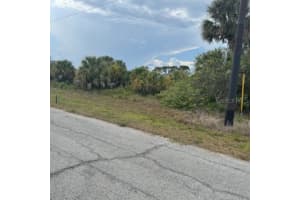 320 KANSAS TERRACE, LABELLE, FL 33935 - MLS#MFROM706585