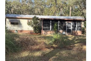 5675 183RD TERRACE, OCKLAWAHA, FL 32179 Sold 09/30/25