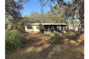 5675 183RD TERRACE, OCKLAWAHA, FL 32179 Sold 09/30/25