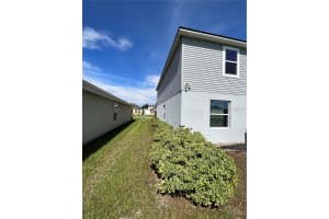 913 251ST DRIVE, NEWBERRY, FL 32669 - MLS#MFROM707079