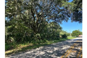 1881 30TH AVENUE, OCALA, FL 34471 - MLS#MFROM707151