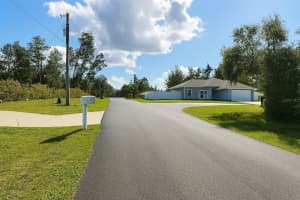 00 146 LOOP, OCALA, FL 34473 - MLS#MFROM707193