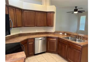 906 CHELSEA AVENUE, FRUITLAND PARK, FL 34731 Sold 11/19/25