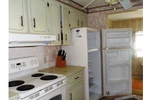 4 BOBCAT TRAIL, WILDWOOD, FL 34785 - MLS#MFROM707749