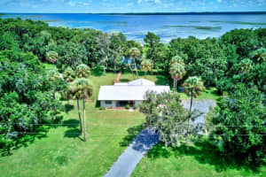 7995 County Road 64 E, AVON PARK