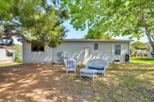1224 DUSTIN DRIVE, LADY LAKE, FL 32159 - MLS#MFROM707875