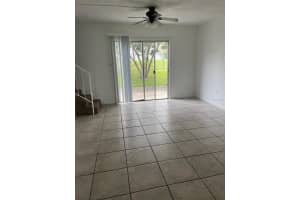 1611 25TH STREET, OCALA, FL 34471 - MLS#MFROM708205