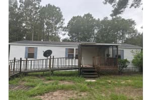 7106 W Crinoline Ln, DUNNELLON