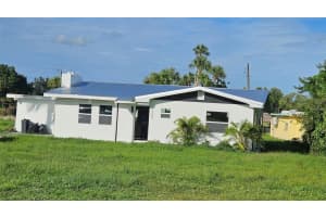 1300 Waite Dr, NORTH FORT MYERS