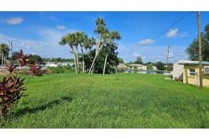 1300 WAITE DRIVE, NORTH FORT MYERS, FL 33903 - MLS#MFROM708858