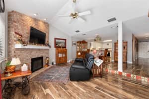 1705 38TH AVENUE, OCALA, FL 34470 Sold 10/17/25