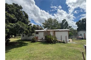 18302 19TH STREET, SILVER SPRINGS, FL 34488 Sold 10/29/25