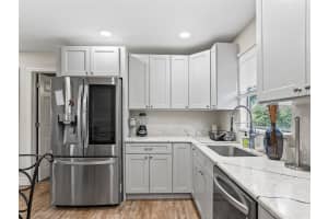 10291 W HIGHWAY 40, OCALA, FL 34482 - MLS#MFROM709116