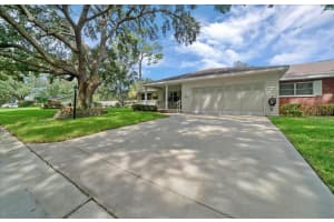 8715 97TH STREET, OCALA, FL 34481 Sold 12/01/25