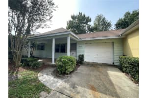 8900 Sw 97th Lane Rd #e, OCALA