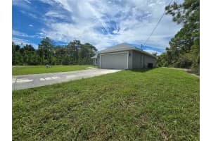 208 EMERALD LOOP PASS, OCALA, FL 34472 - MLS#MFROM709839