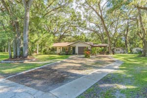 2279 CR 673, BUSHNELL, FL 33513 - MLS#MFROM710134
