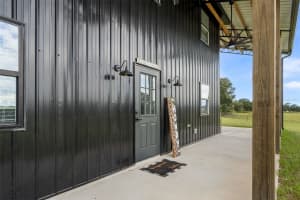 23220 NW 27TH ST, MORRISTON, FL 32668 - MLS#MFROM710235