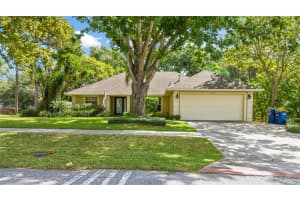 901 FOREST HILL DRIVE, MINNEOLA, FL 34715 - MLS#MFROM710319
