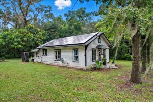 11226 55TH AVENUE ROAD, BELLEVIEW, FL 34420 - MLS#MFROM710870