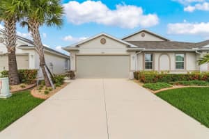 25016 E Lenox Cir, PUNTA GORDA