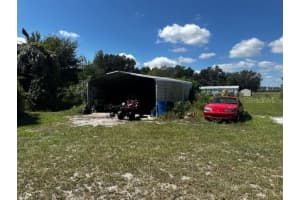 682 COUNTY ROAD 481W, LAKE PANASOFFKEE, FL 33538 - MLS#MFROM710889