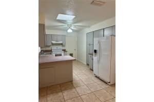 2827 31ST PLACE, OCALA, FL 34479 - MLS#MFROM710997