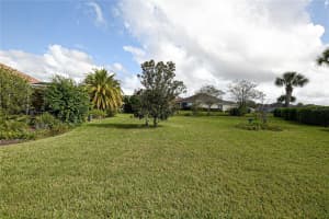 9541 124TH LOOP, SUMMERFIELD, FL 34491 - MLS#MFROM711030
