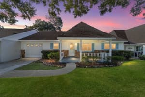 8702 Sw 93rd Ln #d, OCALA