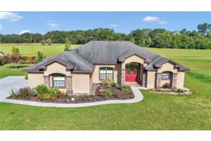 1671 W Highway 316, CITRA