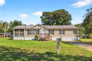 413 Quail St, LADY LAKE