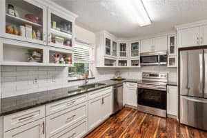 8711 90TH STREET, OCALA, FL 34481 - MLS#MFROM711445