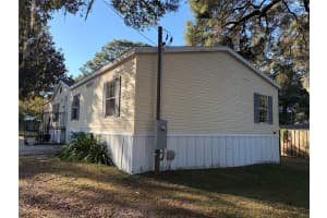 102 THIRD STREET, LADY LAKE, FL 32159 - MLS#MFROM711686